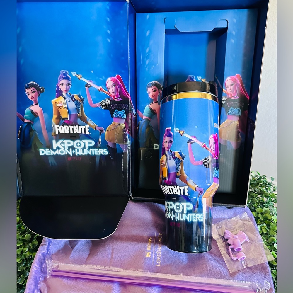 Customized Stanley  K-Pop Demond hunters 40 oz - Picture 3 of 3